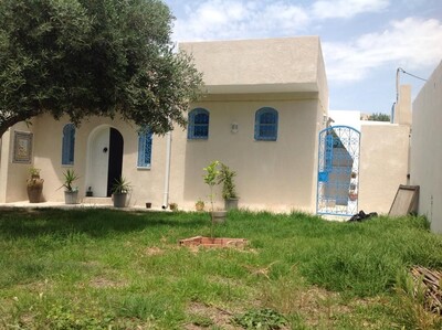 Home s + 2 full foot road from relais 650 dt month