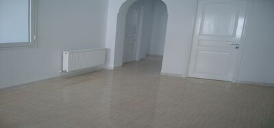 spacieux appartement à quelques mètres de la plage