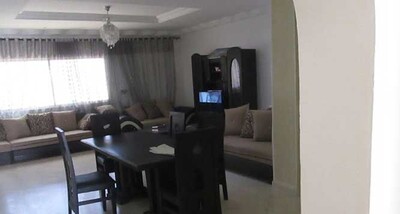 Appartement Ouali avec premier étage