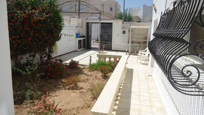 a beautiful ground floor has West khzema