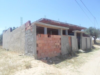 a villa unfinished in a quiet area at Hammaet