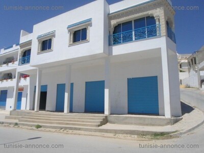 local pour dépôt sis à hammamet nord sur la route principale