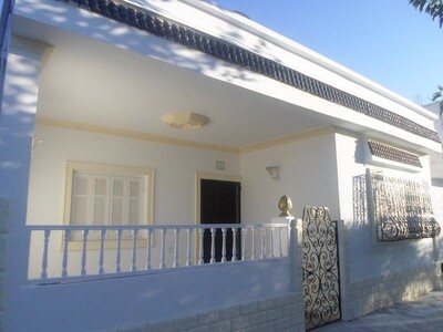 une jolie maison située dans les vergers à 5 km de hammamet