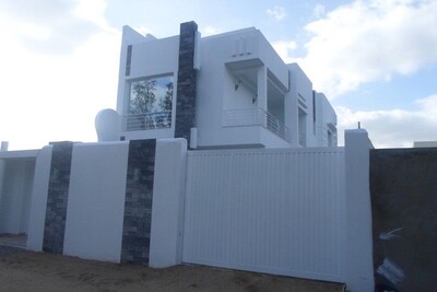 bel duplex sur deux niveaux proche de la mer