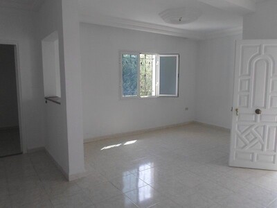 beautiful house near the high school on the road birbouregba hammamet w