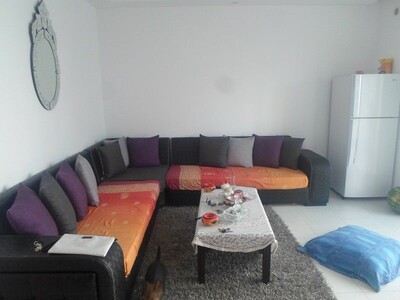 AV un appartement dans une résidnce gardée aà mrezga hammamet WA