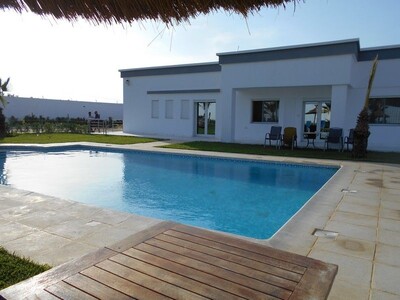 superbe villa avec piscine av dans la campagne kkk