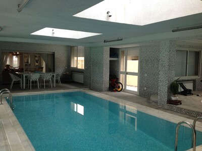 Villa with garden of carthage