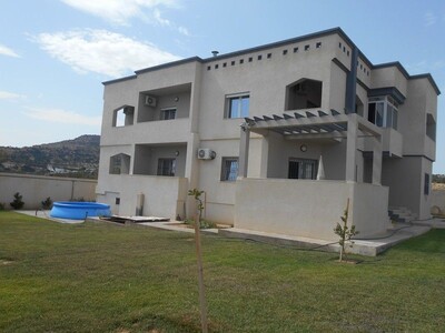 Villa high stnading in hammamet North kktkkt