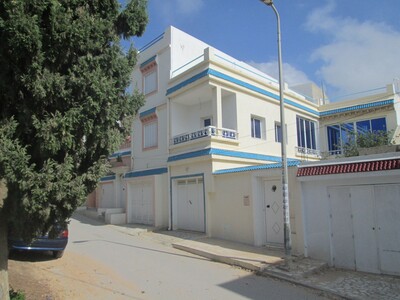 AV jolie maison mrezgua