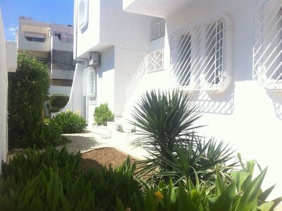 Étage de villa s+4 sur la route de la Marsa