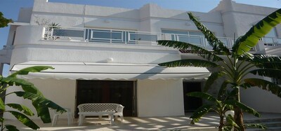 magnifique villa à la falaise