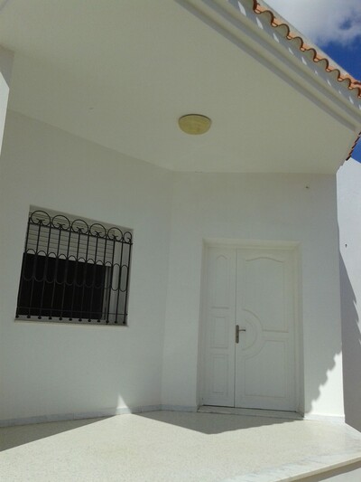 for sale a beautiful villa land title