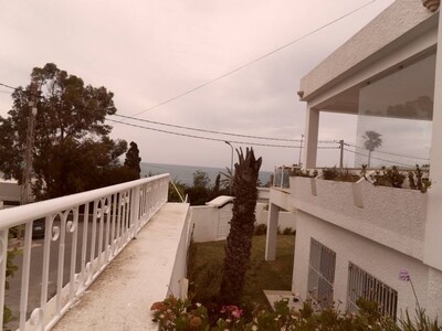 Une villa neuve avec piscine CS5564