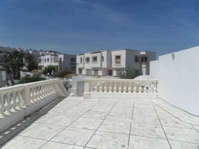 Gammarth lovely triplex with swimming pool CS552f