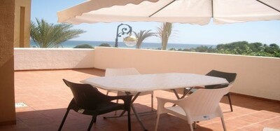 un magnifique appartement au bord de la mer