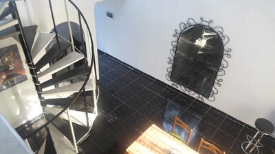 AL un appartement en plein center ville sr
