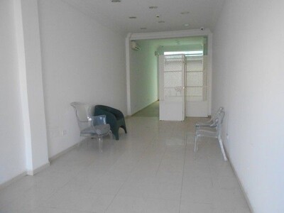 AL un bureau an plien center ville à hammamet s