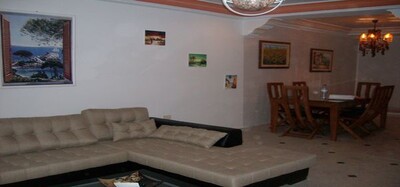 a nice appartementement luxuriously furnished