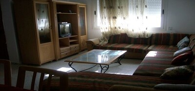 a ground floor furnished sea side
