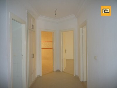 Location annuelle : Appartement S+3 à la cité Radh Kélibia