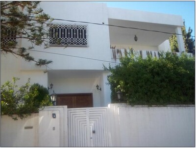 A louer belle villa menza