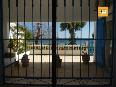 Villa Arabesque pied dans l’eau à Kélibia