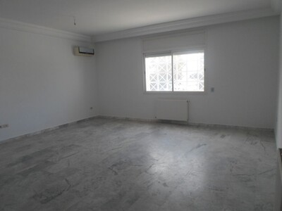 for sale spacious appartementement in nabeul am