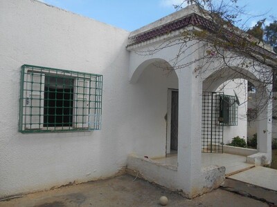 belle villa plein pieds pas loin à hammamet sud