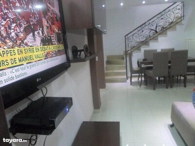 à sidi bouhdid un beau duplex A vendre