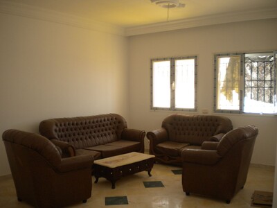 Une villa à Sidi Hammed à 280000 DT neuve jamais habitée