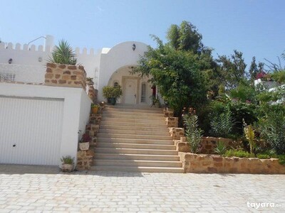 Av magnifique villa dans la compagne de hammamet