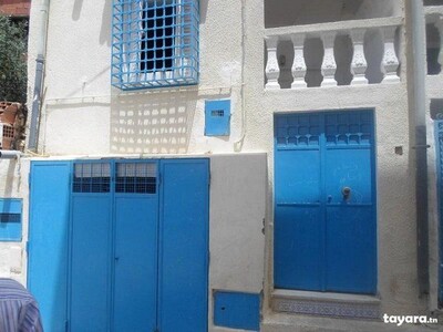 duplex dans un quartier calme proche de hammamet nord w