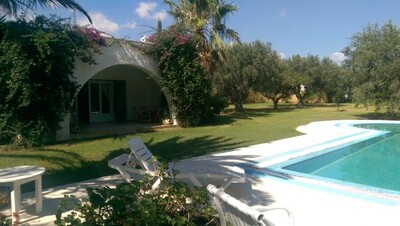 Villa HAJER à Bessbessia