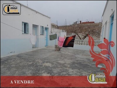 Spacieuse maison arabe à Kélibia