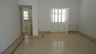 étage du villa 4 pièces sans meuble