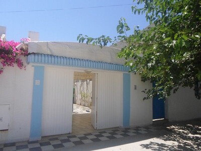 villa avec studio à Nabeul kk