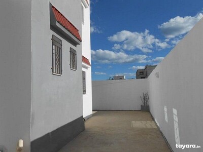 villa neuve à Hammamet kk