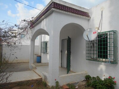 belle villa de 300m av à 85MD