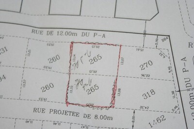 Plot 530 m² VTA: 205 +.