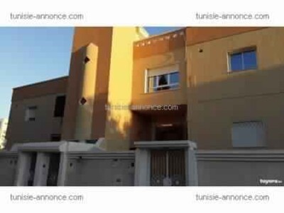 etage de villa a 100m de la plage