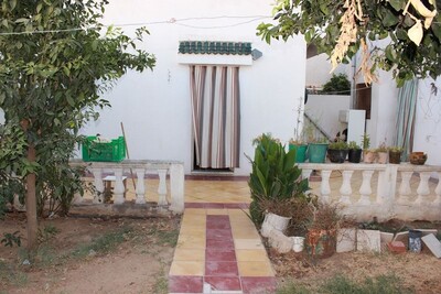 a splendid villa with studio near the beach in hammamet