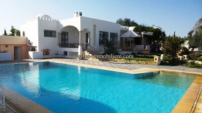 Villa NOBLESSE située à Beni Khiyar