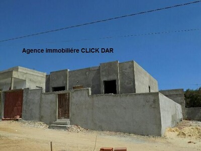 belle villa trés neuve avc cour gazonné à hamt