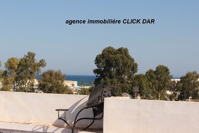 un spacieux appart vue de mer en face nozha beach
