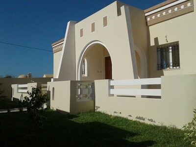 Villa Neuve en Zone Urbaine Midoun