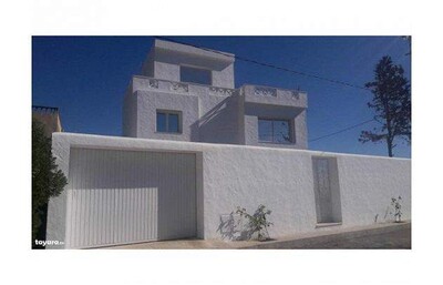 villa sur trois niveaux nn