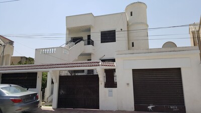 URGENT Maison 3 ètages idéal investisseur