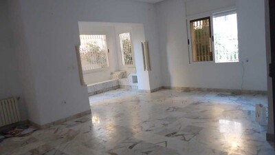 Villa no furniture to St. East