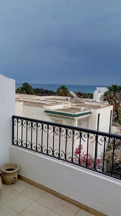 Appartement au 2éme étage avec vue de mer